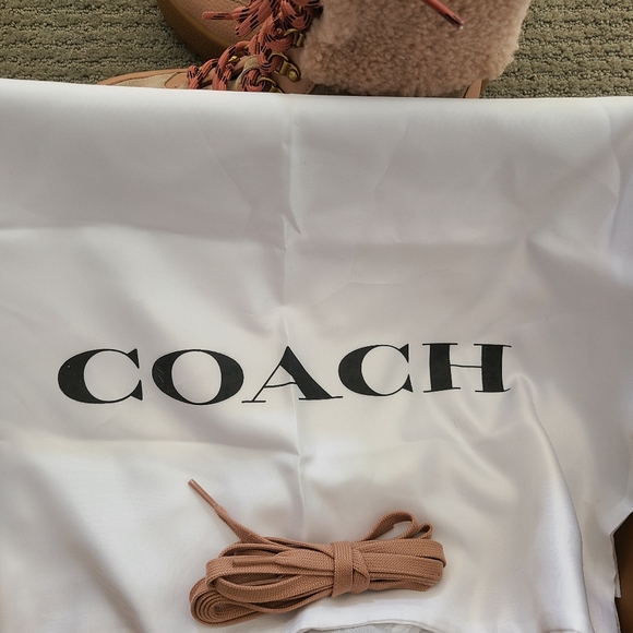 COACH Tyler Fold over Shearling Boots NIB - Picture 7 of 7